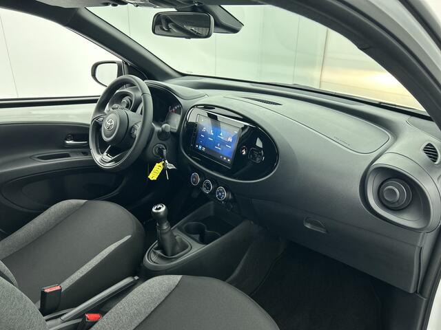 Toyota AYGO X 1.0 VVT-i MT Play
