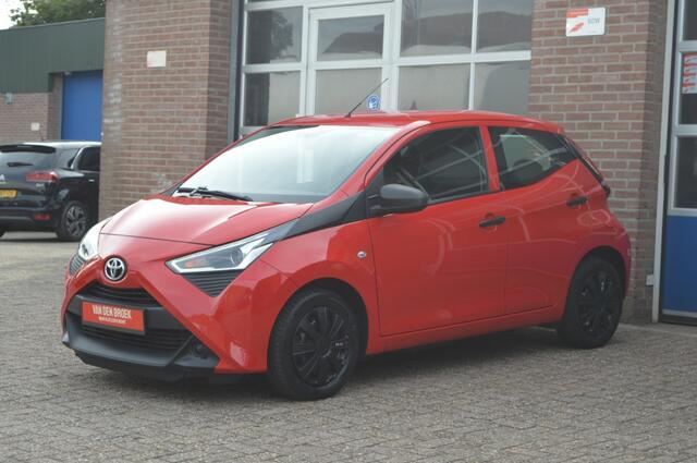 Toyota AYGO 1.0 VVT-i x-fun | AIRCO