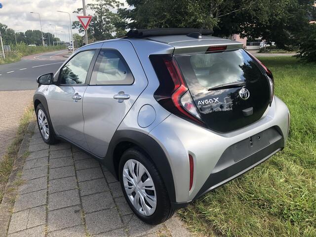 Toyota AYGO X 1.0 VVT-i S-CVT Pulse AUTOMAAT|CLIMATE|APPLE/ANDROID|SCHUIFDAK|CAMERA|DAB