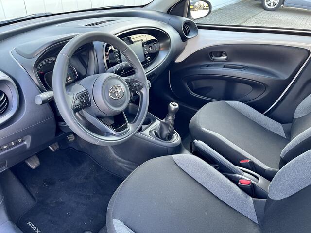 Toyota AYGO X 1.0 VVT-i MT Play Cruise Dealer Onderhouden Apple Carplay