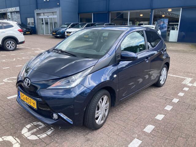 Toyota AYGO 1.0 VVT-i x-Sport, Camera! Lm Velgen! Navi! VERWACHT!!