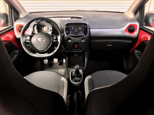 Toyota AYGO 1.0 VVT-i X-clusiv Rijklaarprijs!