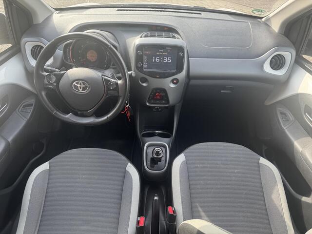 Toyota AYGO 1.0 VVT-i x-joy