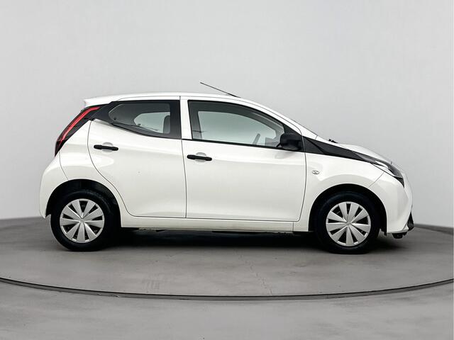 Toyota AYGO 1.0 VVT-i x-fun