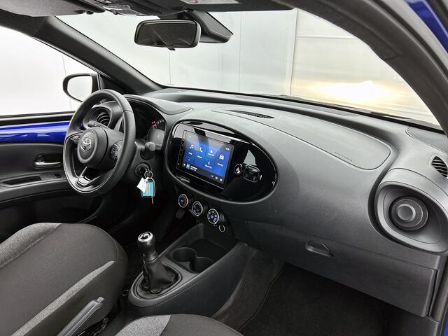 Toyota AYGO X 1.0 VVT-i MT Play | NL-Auto | Draadloos Apple Carplay -/ Android Auto |