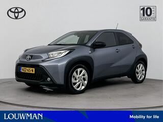 toyota-aygo-x-1.0-vvt-i-s-cvt-first