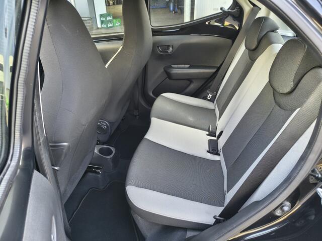 Toyota AYGO 1.0 VVT-i x-play