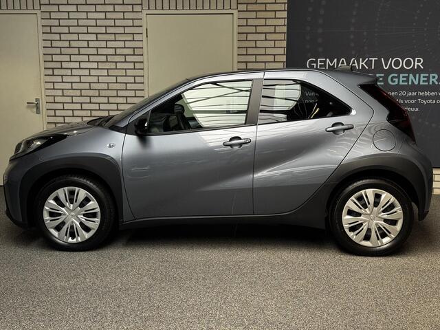 Toyota AYGO X 1.0 VVT-i MT Play