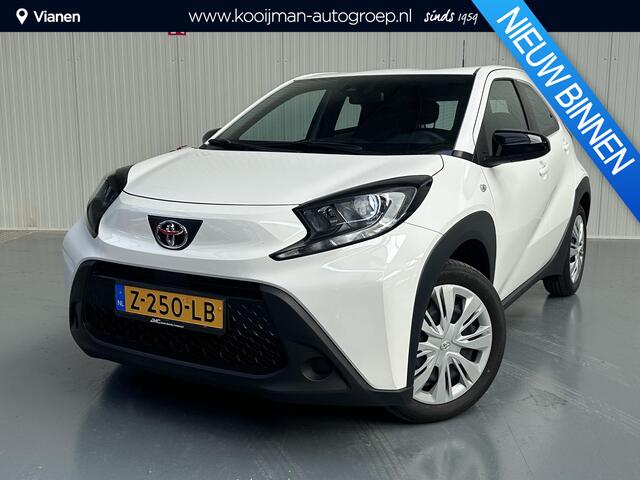 Toyota AYGO X 1.0 VVT-i MT Play
