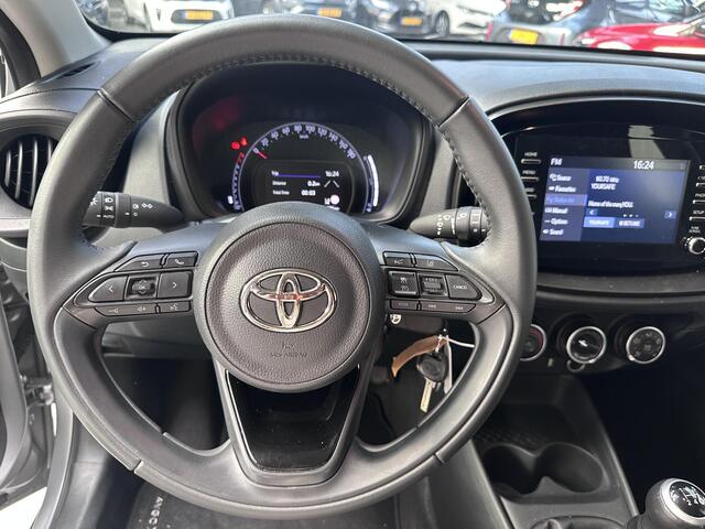 Toyota AYGO X 1.0 VVT-i MT Play