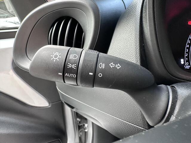 Toyota AYGO X 1.0 VVT-i MT Play