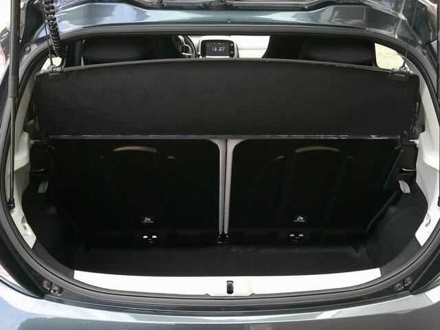 Toyota AYGO 1.0 VVT-i x-play