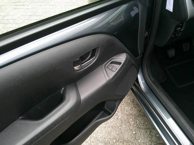 Toyota AYGO 1.0 VVT-i x-play