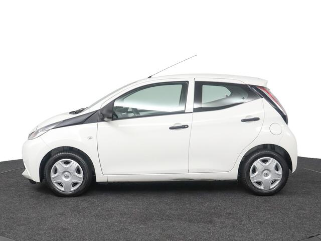Toyota AYGO 1.0 VVT-i x-fun | Airco | Bluetooth |