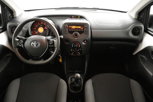 Toyota AYGO 1.0 VVT-i x-fun | Airco | Bluetooth |