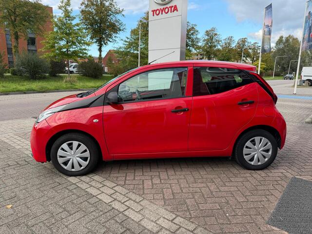 Toyota AYGO 1.0 VVT-i x-fun