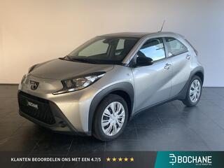 toyota-aygo-x-1.0-vvt-i-mt-play-act