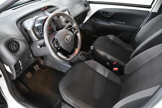 Toyota AYGO 1.0 VVT-i x-fun