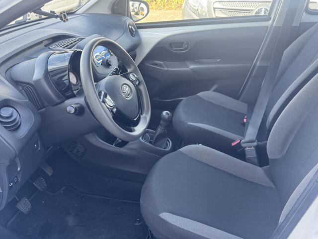 Toyota AYGO 1.0 VVT-i x-fun ? AC ? BT ? Rijklaar ?