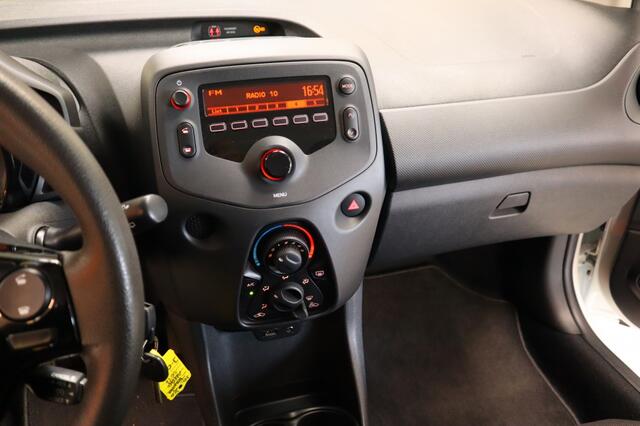 Toyota AYGO 1.0 VVT-i x-fun | cruise | ac | voll.dealer oh | led | jaarbeurt