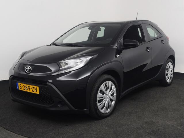 Toyota AYGO 1.0 VVT-i MT Play | Camera o CarPlay o Cruise o Airco
