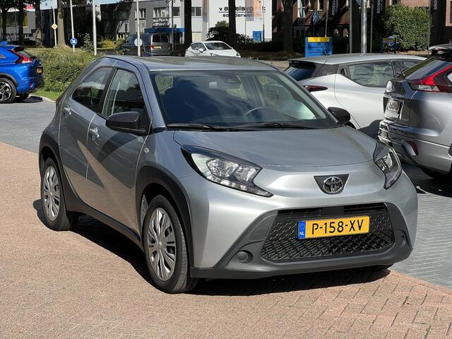 Toyota AYGO X 1.0 VVT-i MT Play