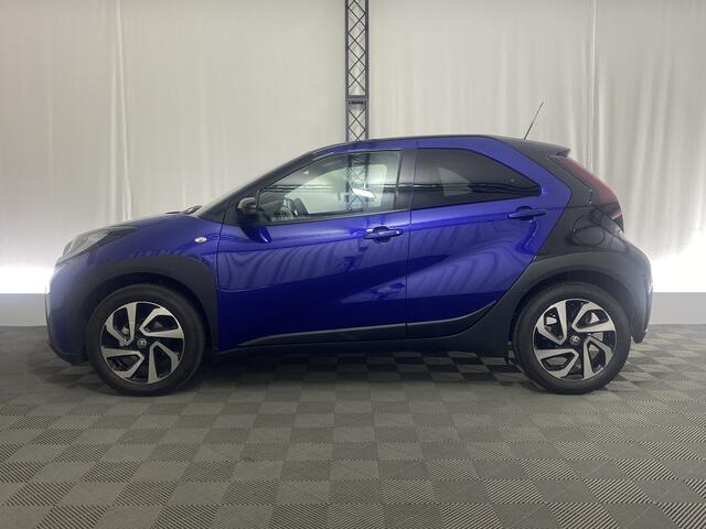 Toyota AYGO X 1.0 VVT-i -Pulse Automaat | Apple Carplay | Voorstoelen Verwarmd | Camera | DAB |