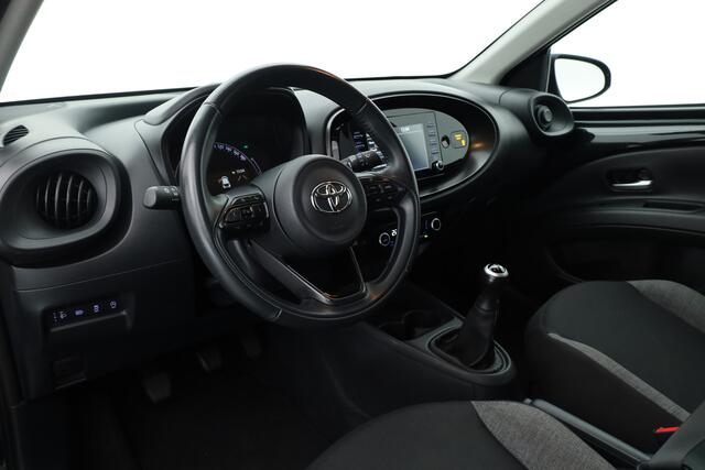 Toyota AYGO X 1.0 VVT-i MT first | Adapt. Cruise | Camera | Clima | Apple CarPlay | 17"