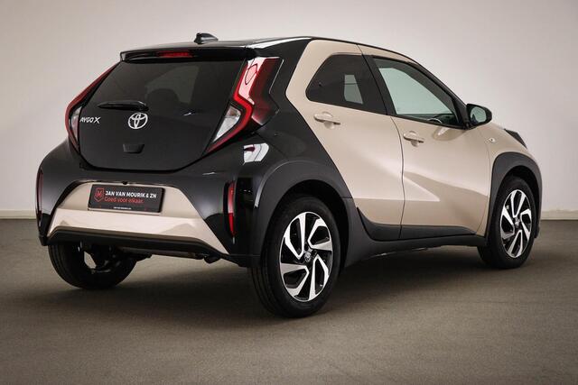 Toyota AYGO X 1.0 VVT-i MT Pulse | STOELVERWARMING | DAB | APPLE | CAMERA
