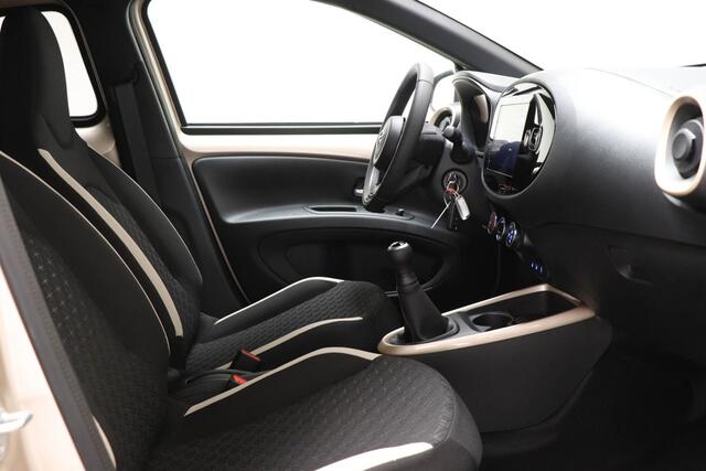 Toyota AYGO X 1.0 VVT-i MT Pulse | STOELVERWARMING | DAB | APPLE | CAMERA