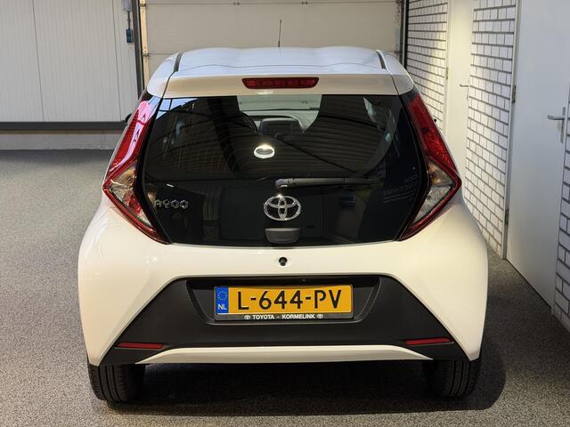 Toyota AYGO 1.0 VVT-i x-fun