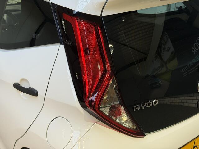 Toyota AYGO 1.0 VVT-i x-fun