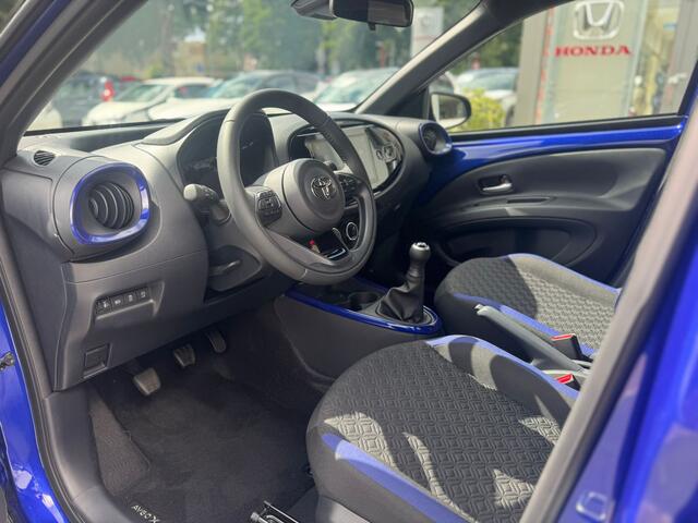 Toyota AYGO X 1.0 VVT-i MT Pulse Apple/Android, Cruise control, 17inch velgen, Voorstoelen verwarmd , All-in Rijklaarprijs