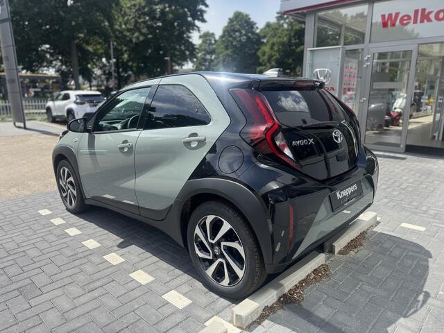 Toyota AYGO X 1.0 VVT-i MT Pulse Apple/Android, Cruise control, 17inch velgen, Voorstoelen verwarmd , All-in Rijklaarprijs