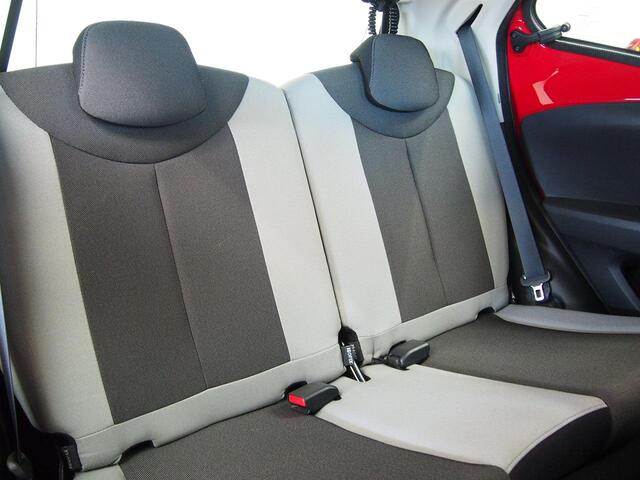 Toyota AYGO 1.0 VVT-i x-play (APK:Nieuw) Incl.garantie