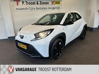 toyota-aygo-x-1.0-vvt-i-mt-play--a