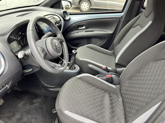 Toyota AYGO X 1.0 VVT-i MT Envy Premium PDC Clima Stoelverwarming Apple Carplay Android auto