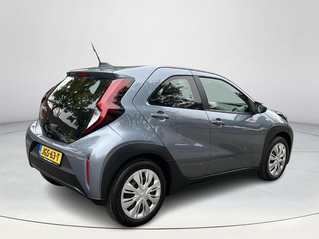 Toyota AYGO X 1.0 VVT-i S-CVT Play