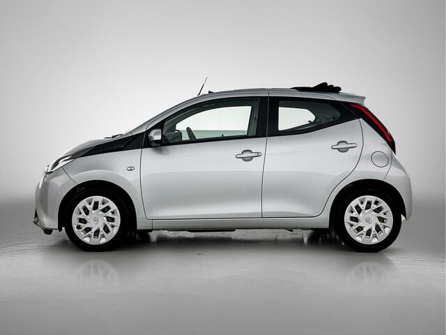 Toyota AYGO 1.0 VVT-i x-play Cabrio | 1e Eigenaar | Dealer Onderhouden | BTW | Apple Carplay / Android Auto | Airco |