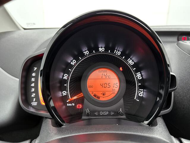 Toyota AYGO 1.0 VVT-i x-play Cabrio | 1e Eigenaar | Dealer Onderhouden | BTW | Apple Carplay / Android Auto | Airco |