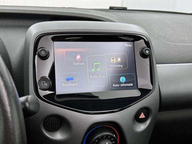 Toyota AYGO 1.0 VVT-i x-play Cabrio | 1e Eigenaar | Dealer Onderhouden | BTW | Apple Carplay / Android Auto | Airco |