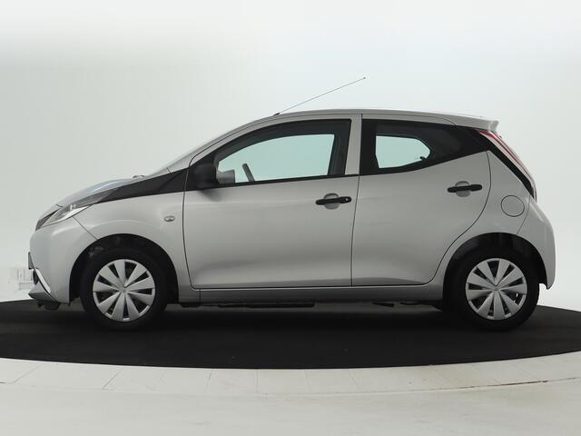 Toyota AYGO 1.0 VVT-i x-fun