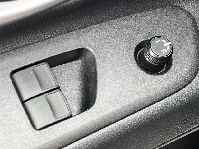 Toyota AYGO X 1.0 VVT-i MT Pulse | Pure white met zwart dak | Demonstratie auto |