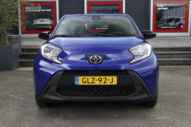 Toyota AYGO X 1.0 VVT-i MT Play