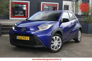 toyota-aygo-x-1.0-vvt-i-mt-play