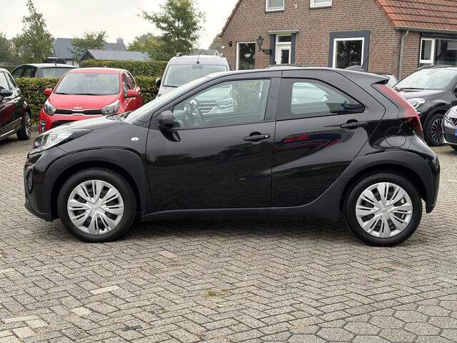 Toyota AYGO X 1.0 VVT-i MT Play 5 DEURS | CARPLAY | BOVAG !!
