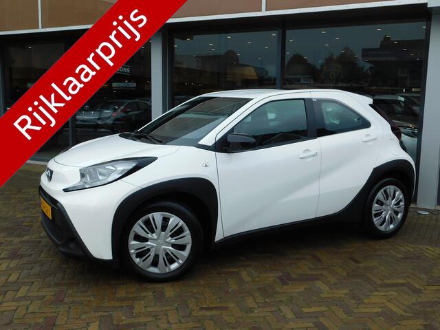 Toyota AYGO X 1.0 VVT-i MT Play