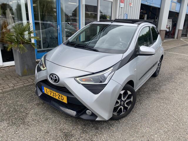 Toyota AYGO 1.0 VVT-i x-joy | Cabriodak | Carplay