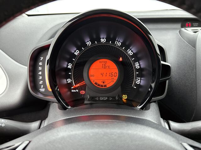Toyota AYGO 1.0 VVT-i x-play