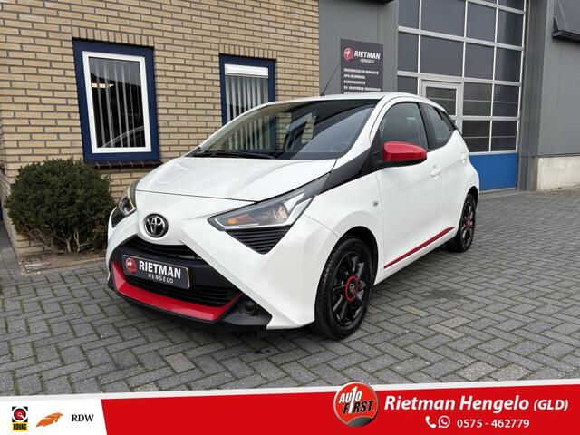Toyota AYGO 1.0 VVT-i x-play CARPLAY-AIRCO-CAMERA